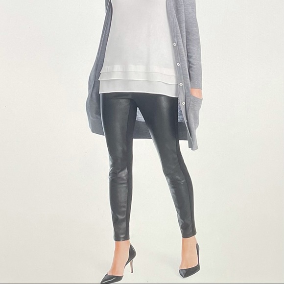 WHBM Vegan Leather Front Leggings Size 0 - Picture 4 of 15